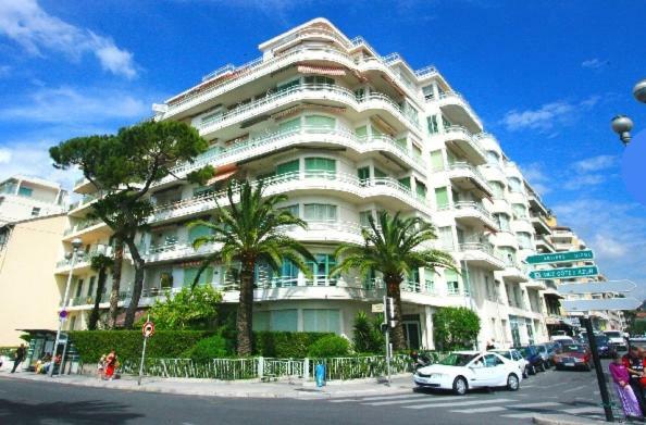 Nice 115 By The Sea Ngoại thất bức ảnh
